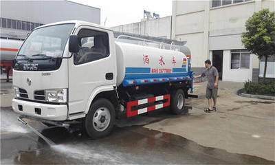 15噸灑水車價(jià)格與選購指南